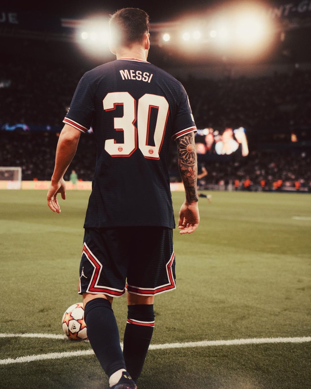 Vertical turning processing cylinder end cover